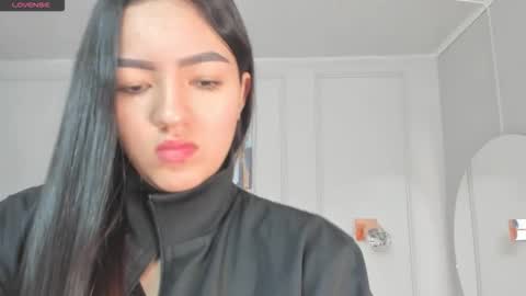 Snapshot of bigboobsnaughty1 chatting on October 15, 2025, 10:04 am online show from October 15, 2025, 10:04 am