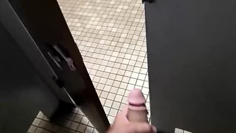 Snapshot of bigboy425974 chatting on December 1, 2025, 12:26 am bigboy425974 online show from December 1, 2025, 12:26 am