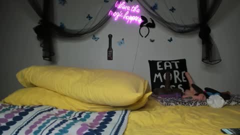 bigbuttsarena online show from February 4, 2025, 10:13 pm