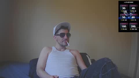 Jon - Im Straight online show from October 23, 2025, 1:21 pm