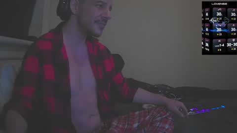 Jon - Im Straight online show from November 9, 2025, 5:39 am