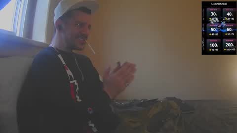 Jon - Im Straight online show from December 3, 2025, 2:04 pm