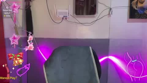 Snapshot of bigcockamanda23 chatting on December 13, 2024, 1:33 pm queen amanda online show from December 13, 2024, 1:33 pm