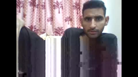 Snapshot of bigcockboy2580 chatting on January 19, 2025, 8:39 am akash online show from January 19, 2025, 8:39 am
