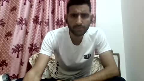 Snapshot of bigcockboy2580 chatting on January 22, 2025, 7:13 pm akash online show from January 22, 2025, 7:13 pm