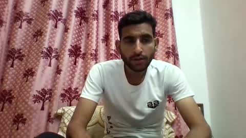 Snapshot of bigcockboy2580 chatting on January 23, 2025, 6:35 pm akash online show from January 23, 2025, 6:35 pm