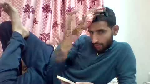 Snapshot of bigcockboy2580 chatting on January 29, 2025, 9:01 am akash online show from January 29, 2025, 9:01 am