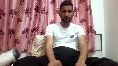 Snapshot of bigcockboy2580 chatting on February 4, 2025, 4:39 pm akash online show from February 4, 2025, 4:39 pm