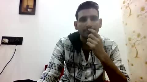 Snapshot of bigcockboy2580 chatting on October 12, 2025, 9:30 am akash online show from October 12, 2025, 9:30 am