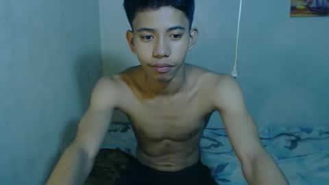 Snapshot of bigcockyummysex chatting on October 29, 2025, 10:17 am bigcockyummysex online show from October 29, 2025, 10:17 am