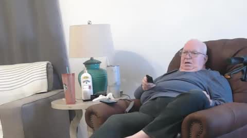 Craig online show from March 6, 2025, 3:35 pm