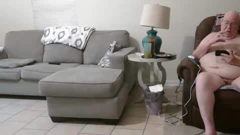 Craig online show from October 5, 2025, 11:52 am