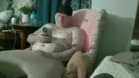 Snapshot of bigdaddy776389 chatting on December 17, 2025, 3:56 am bigdaddy776389 online show from December 17, 2025, 3:56 am