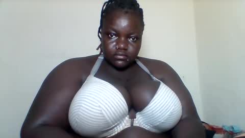 Snapshot of bigdarkass chatting on February 13, 2025, 10:55 am VIOLET online show from February 13, 2025, 10:55 am