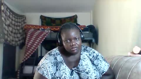 Snapshot of bigdarkass chatting on October 26, 2025, 11:42 pm VIOLET online show from October 26, 2025, 11:42 pm