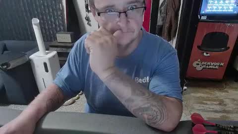 Snapshot of bigdbrillion chatting on October 29, 2025, 11:17 pm Darryl online show from October 29, 2025, 11:17 pm