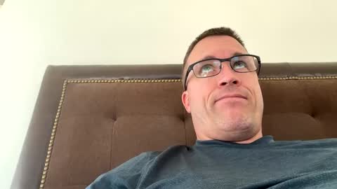 bigger22332233 online show from December 2, 2024, 7:16 pm