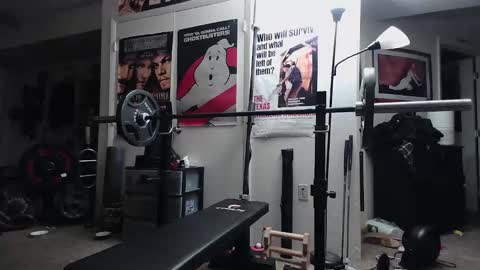 biggerisbetter21 online show from September 9, 2025, 6:13 am