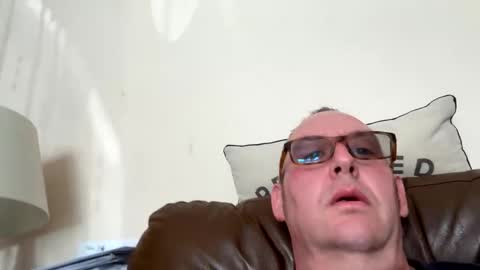 biggloves4bighands online show from September 13, 2025, 11:10 am