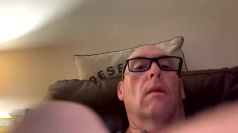 biggloves4bighands online show from October 28, 2025, 10:56 pm