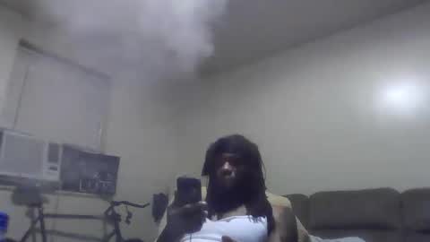 Snapshot of biggs717o chatting on October 12, 2025, 12:20 am biggs717o online show from October 12, 2025, 12:20 am