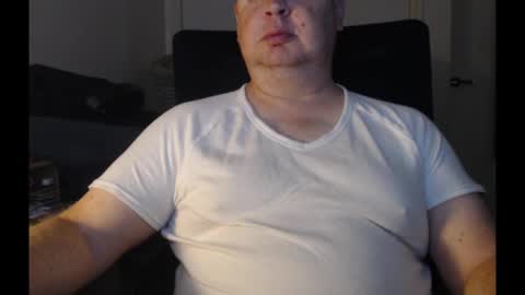 Snapshot of bighorn1981 chatting on February 24, 2025, 10:14 pm bighorn1981 online show from February 24, 2025, 10:14 pm