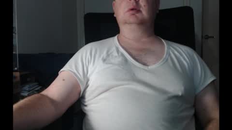 Snapshot of bighorn1981 chatting on October 17, 2025, 11:51 pm bighorn1981 online show from October 17, 2025, 11:51 pm