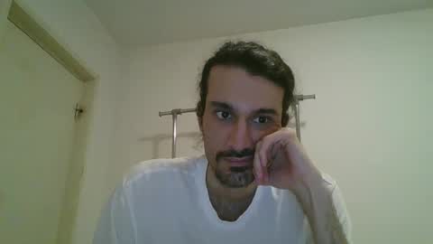 daddy online show from February 16, 2025, 10:54 pm