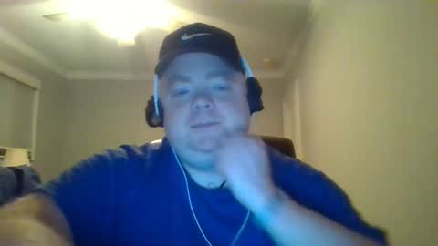 Snapshot of bigred_nyc chatting on February 24, 2025, 1:02 am Big Red online show from February 24, 2025, 1:02 am