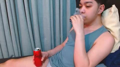 Snapshot of bigshowforyouxx chatting on December 5, 2025, 10:46 am Jay online show from December 5, 2025, 10:46 am