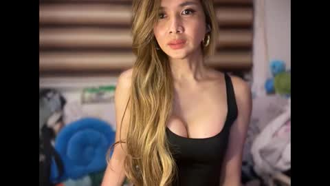 Snapshot of bigsurprise4u chatting on October 27, 2025, 10:36 pm Yna online show from October 27, 2025, 10:36 pm