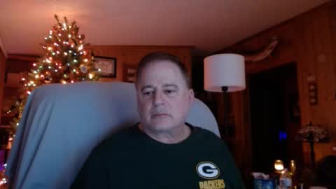 Snapshot of bigthicksatisfying2 chatting on December 19, 2024, 4:45 am bigthicksatisfying2 online show from December 19, 2024, 4:45 am
