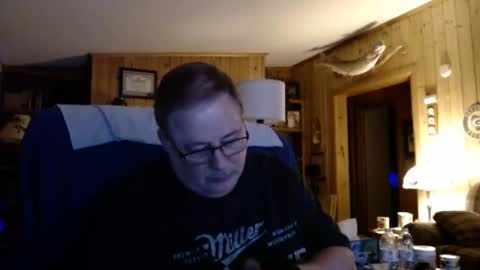 Snapshot of bigthicksatisfying2 chatting on February 18, 2025, 7:10 am bigthicksatisfying2 online show from February 18, 2025, 7:10 am