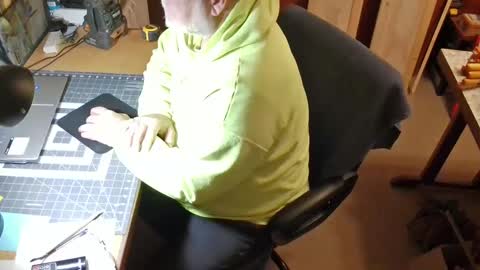 Snapshot of bigthump9999 chatting on December 20, 2024, 1:47 am bigthump9999 online show from December 20, 2024, 1:47 am