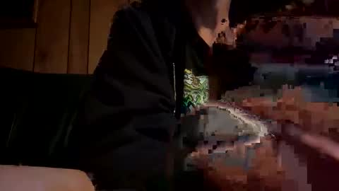 Snapshot of bigwytecock1979 chatting on December 14, 2025, 6:34 pm bigwytecock1979 online show from December 14, 2025, 6:34 pm