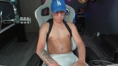 bigxboy96 online show from January 13, 2025, 12:19 am