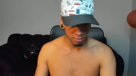 Sebas online show from November 4, 2025, 5:45 pm