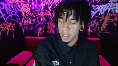 Sebas online show from November 17, 2025, 2:45 pm