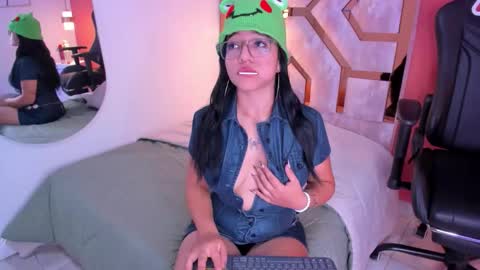 Billie online show from November 15, 2025, 4:10 am