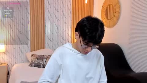 Billie online show from February 20, 2025, 11:53 am