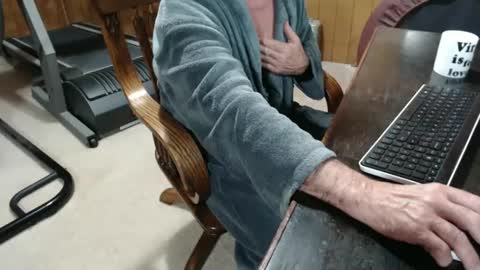 Snapshot of billy471 chatting on January 12, 2025, 1:37 pm billy471 online show from January 12, 2025, 1:37 pm