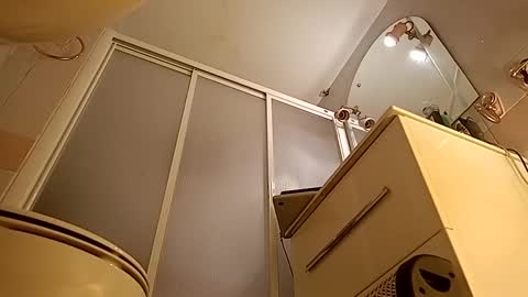 Snapshot of bilmapiedradura chatting on January 12, 2025, 5:56 am Bill online show from January 12, 2025, 5:56 am