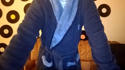 Snapshot of bilmapiedradura chatting on February 11, 2025, 8:15 am Bill online show from February 11, 2025, 8:15 am