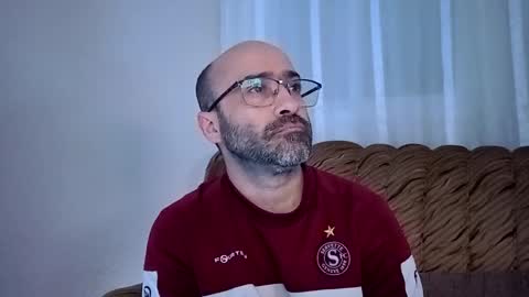 Snapshot of bilmapiedradura chatting on February 15, 2025, 7:39 pm Bill online show from February 15, 2025, 7:39 pm