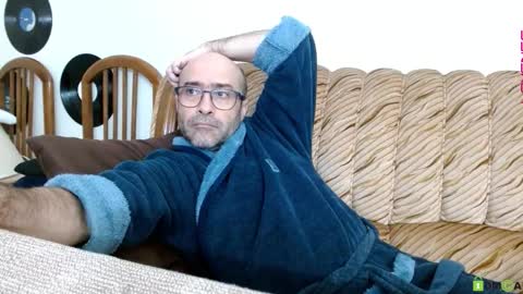 Snapshot of bilmapiedradura chatting on November 23, 2025, 11:04 pm Bill online show from November 23, 2025, 11:04 pm