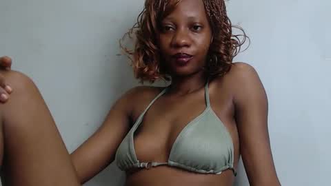 birdiexxslut online show from November 13, 2025, 12:09 am