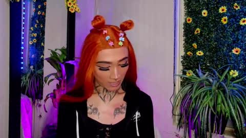 Snapshot of bitch_capelli chatting on October 21, 2025, 6:41 pm .. .. online show from October 21, 2025, 6:41 pm