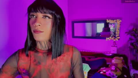 Snapshot of bitch_capelli chatting on November 25, 2025, 2:55 am .. .. online show from November 25, 2025, 2:55 am