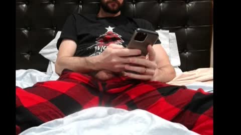 Snapshot of bj18643 chatting on December 25, 2024, 3:28 pm BJboi online show from December 25, 2024, 3:28 pm