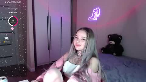 Snapshot of bklfeya chatting on November 8, 2025, 7:01 pm bklfeya online show from November 8, 2025, 7:01 pm